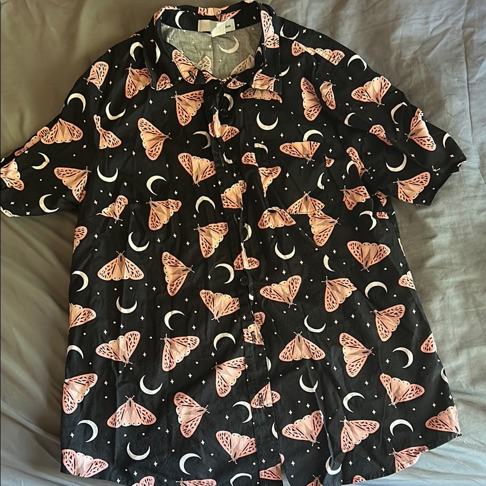 Vintage Moth button up